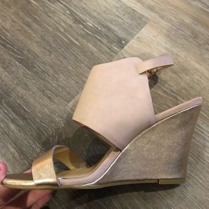 CL by Laundry Wedges